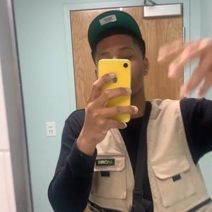 Meet your Posher, Alton